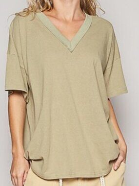 NWT POL Cream V‑Neck Tee – Half Sleeve Cotton Blend